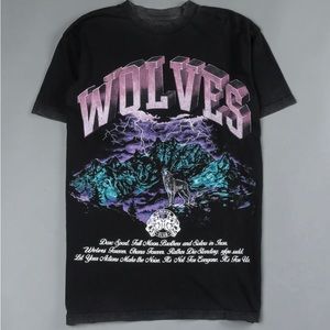 SHE GUARDIANS "PREMIUM VINTAGE" CLASSIC TEE IN BLACK